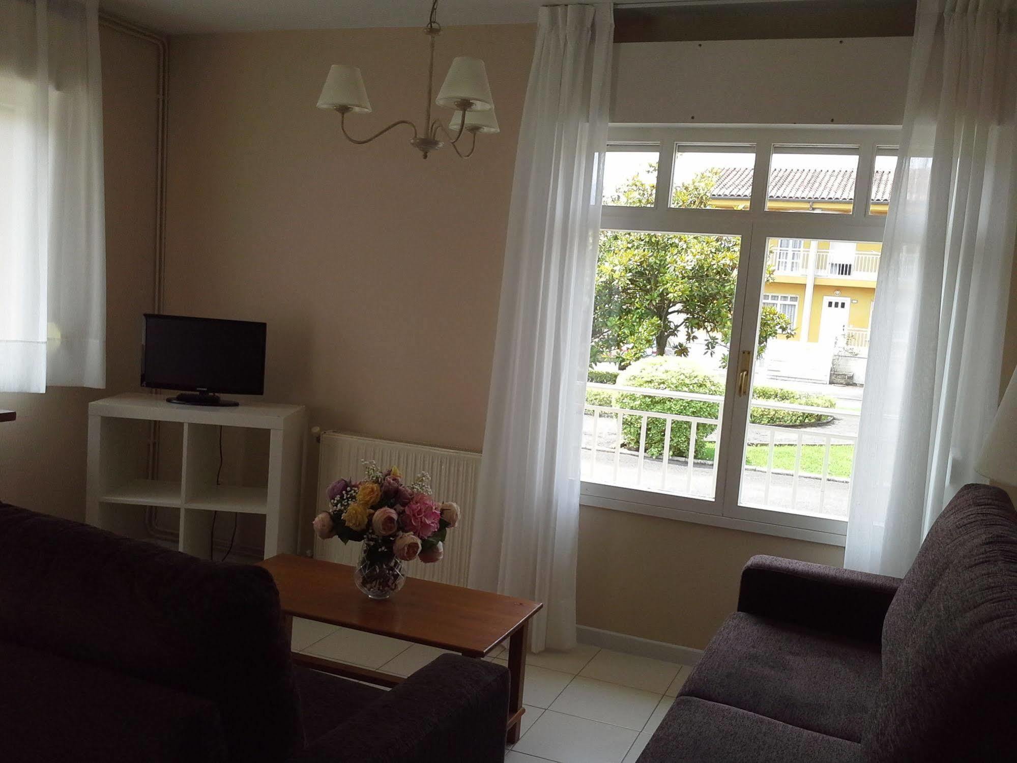 Apartamentos San Pedro En Llanes Eksteriør bilde