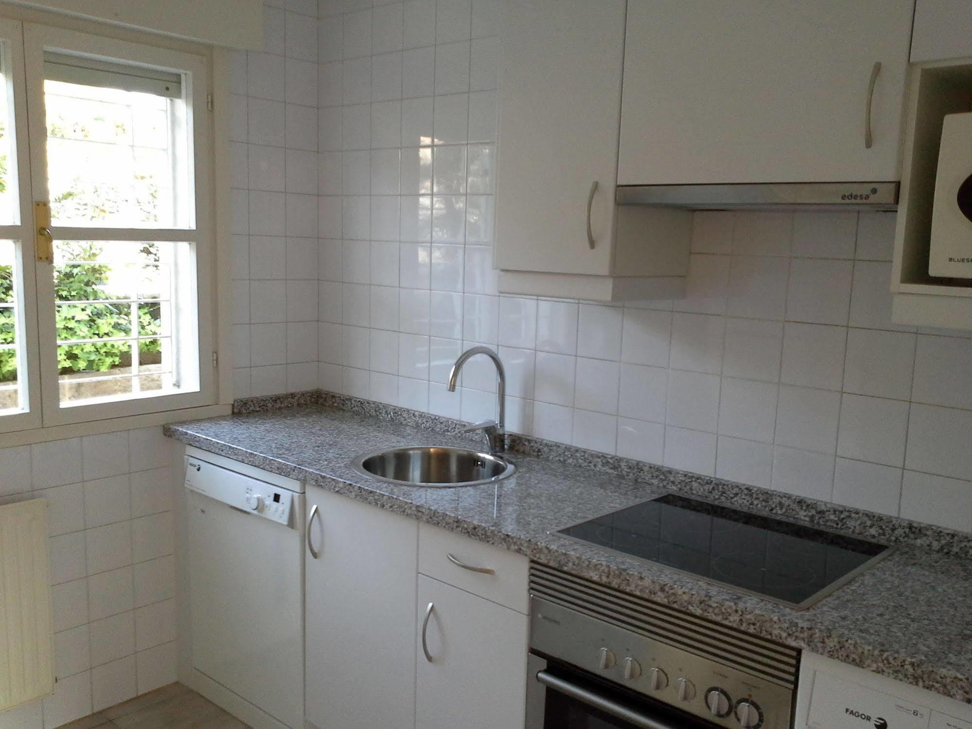 Apartamentos San Pedro En Llanes Eksteriør bilde